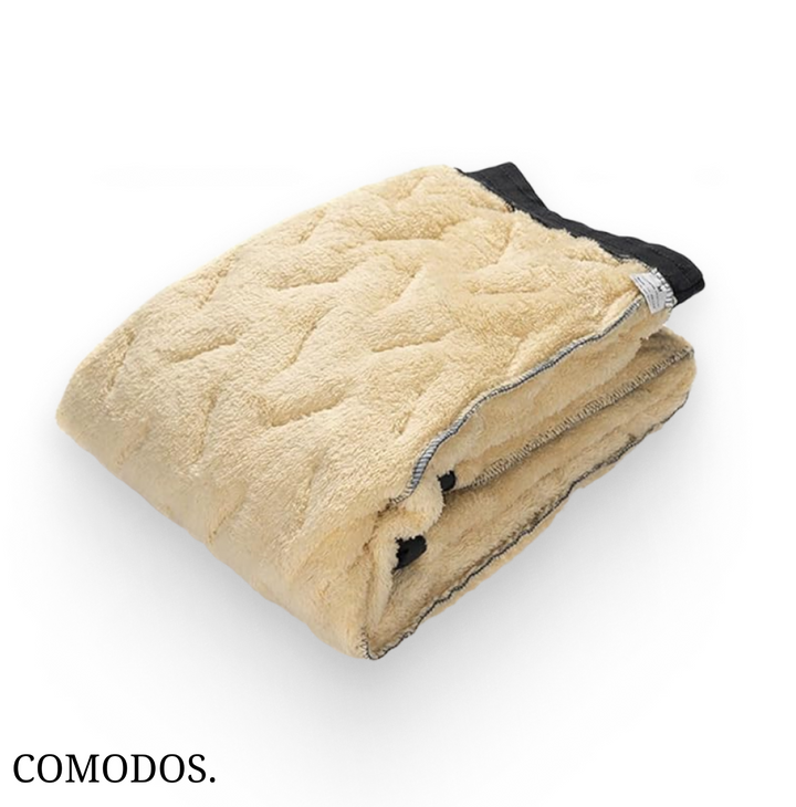 Stijlvolle heren thermobroek met comfortabele pasvorm, perfect voor winterkleding en buitenactiviteiten.