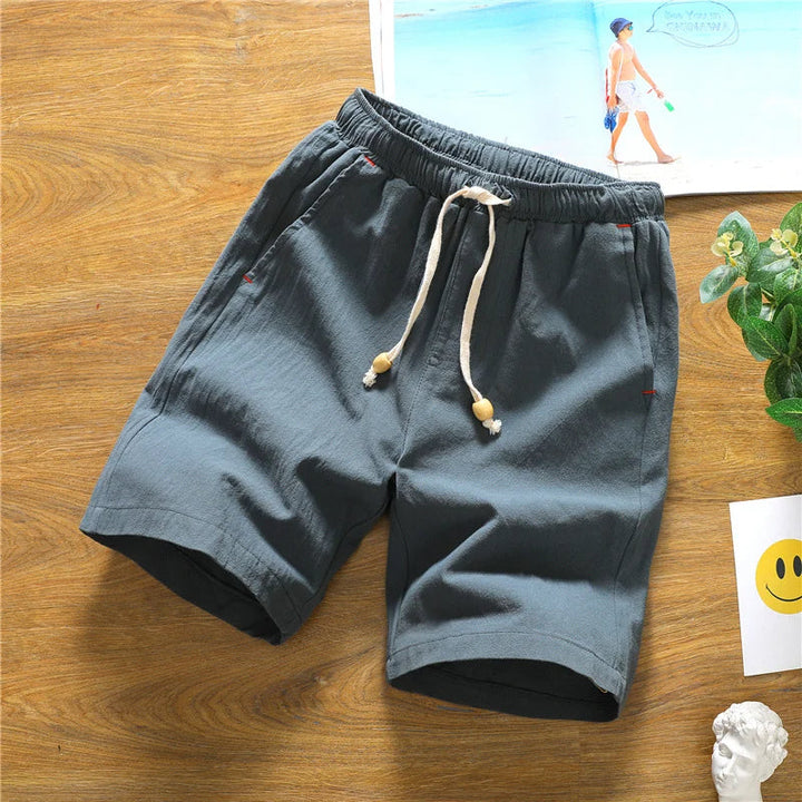 Heren zomershort, comfortabel en stijlvol, ook verkrijgbaar in grote maten voor een relaxte zomerpasvorm.
