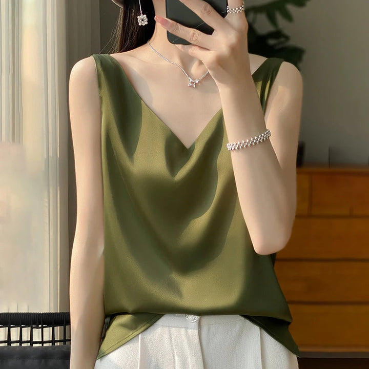Stijlvolle elegante dames top, perfect voor een chique of casual look.