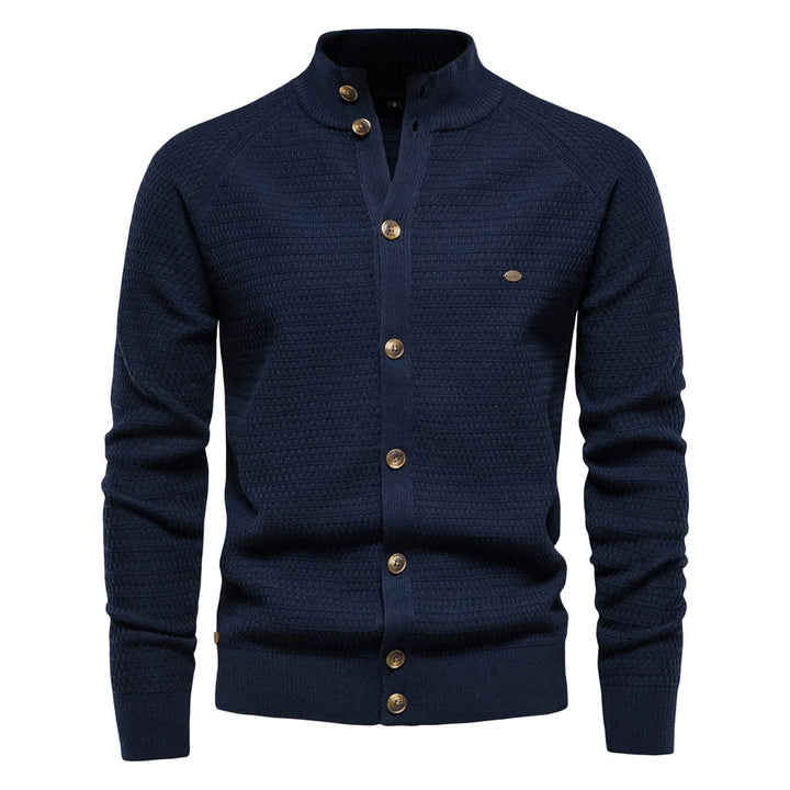 Warm gebreid herenvest van puur katoen met knoopsluiting, biedt comfort in de winter.