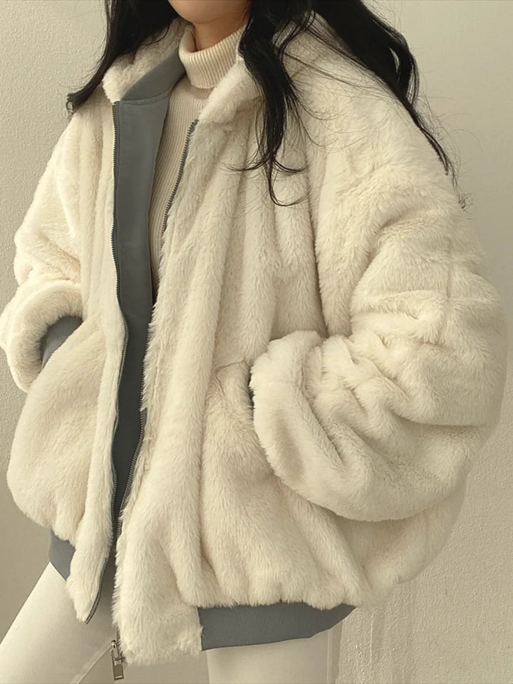Dames winterjas Jara met vintage bliss look. Comfortabel, warm en stijlvol voor de koudste winterdagen.