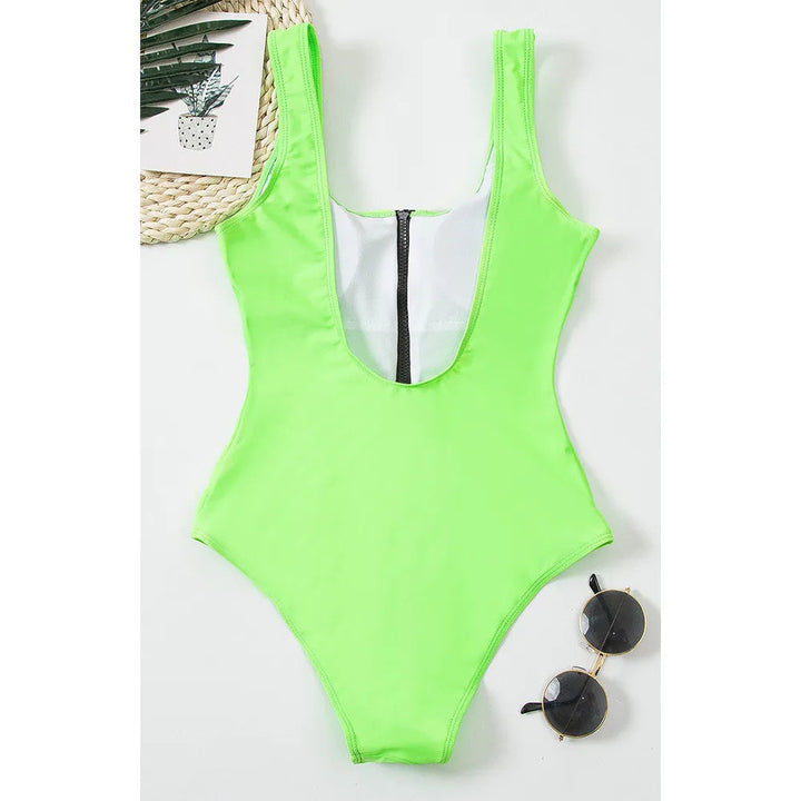 Zomerklaar dames monokini badpak met rits, voor een glamoureuze en comfortabele ervaring.