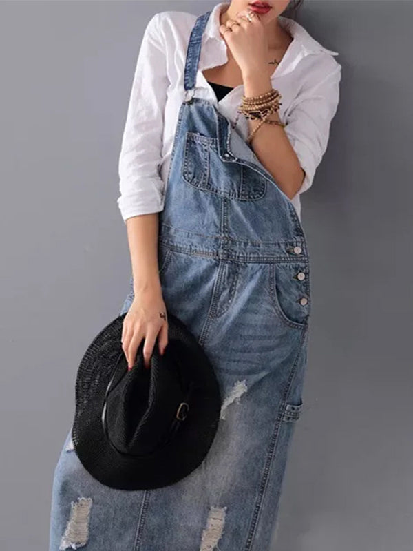 Verstelbare dames dungaree jurk van denim met een praktische rugsplit voor comfort en stijlvolle zomermode.