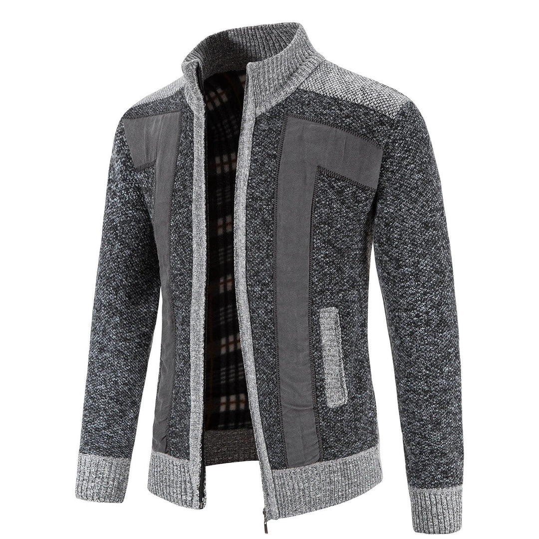 Comfortabel gebreid herenvest met colkraag, zacht en warm. Essentieel voor mannenmode.