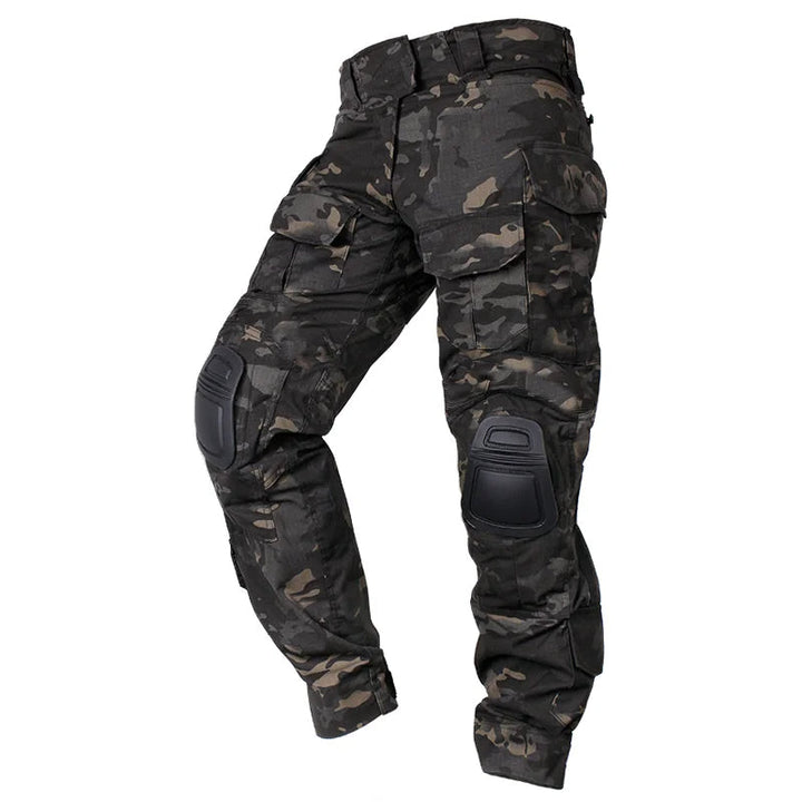 Functionele outdoorbroek voor mannen, met versterkte knieën en handige cargozakken voor avontuur.
