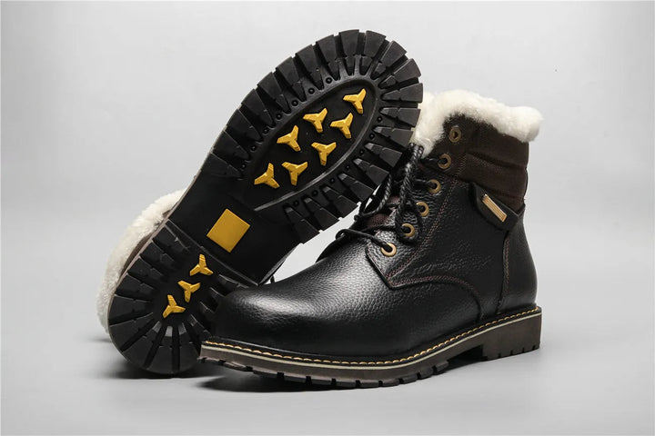 Duurzame heren winterlaarzen met zachte, warme voering en antislipzool.