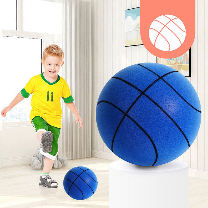 Kinderen spelen stil met de Silento PU-schuim basketbal, perfect voor binnen sportplezier.
