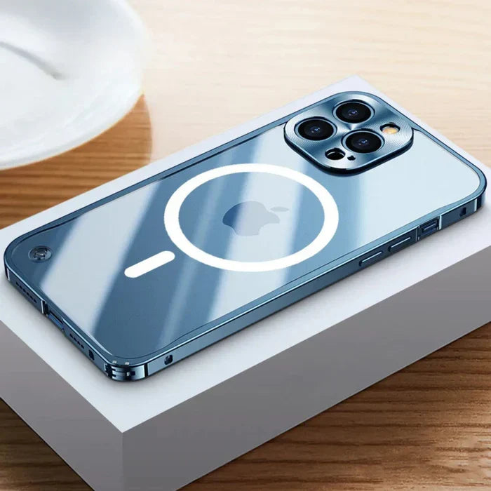 Stijlvol transparant iPhone 15 hoesje met MagSafe, toont originele design.