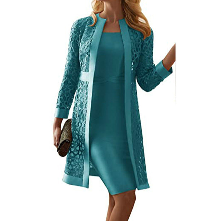Stijlvolle Hoymans dames cocktailjurk met jasje, van polyester met kanten overlay, voor een chique uitstraling.