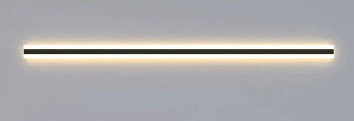 Stijlvolle LED buitenmuurlamp RainGuard Light, weerbestendig en perfect voor sfeerverlichting.