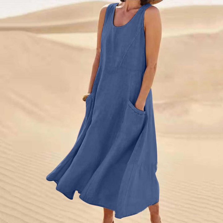 Comfortabele mouwloze zomerjurk met zakken, ideaal voor warme dagen.