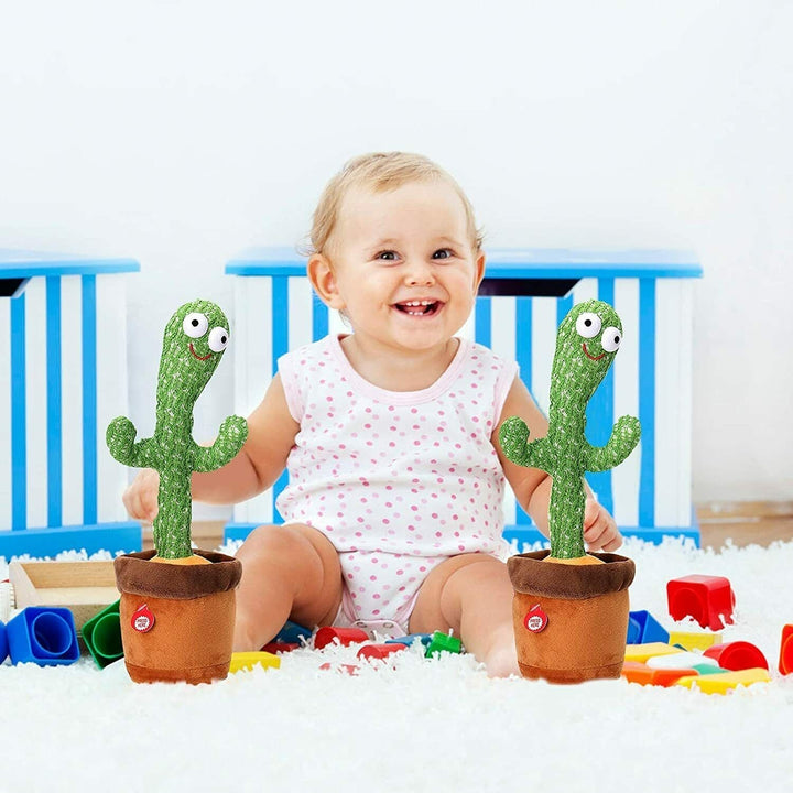 Vrolijke dansende cactus in actie, zingend voor kinderen. Interactief baby- en peuterspeelgoed voor uren speelplezier.