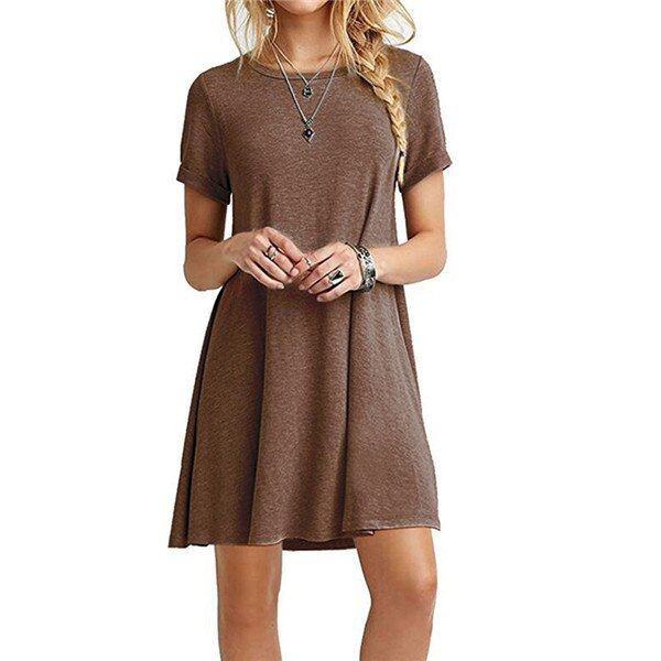 Comfortabele effen lentejurk voor dames, een veelzijdige en elegante toevoeging aan elke garderobe. Korte mouw.