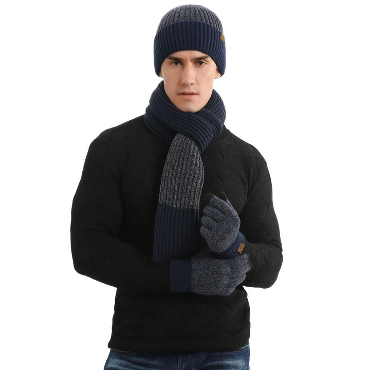 Unisex gebreide winteraccessoires voor outdoor: muts, sjaal & handschoenen. Warm & praktisch.