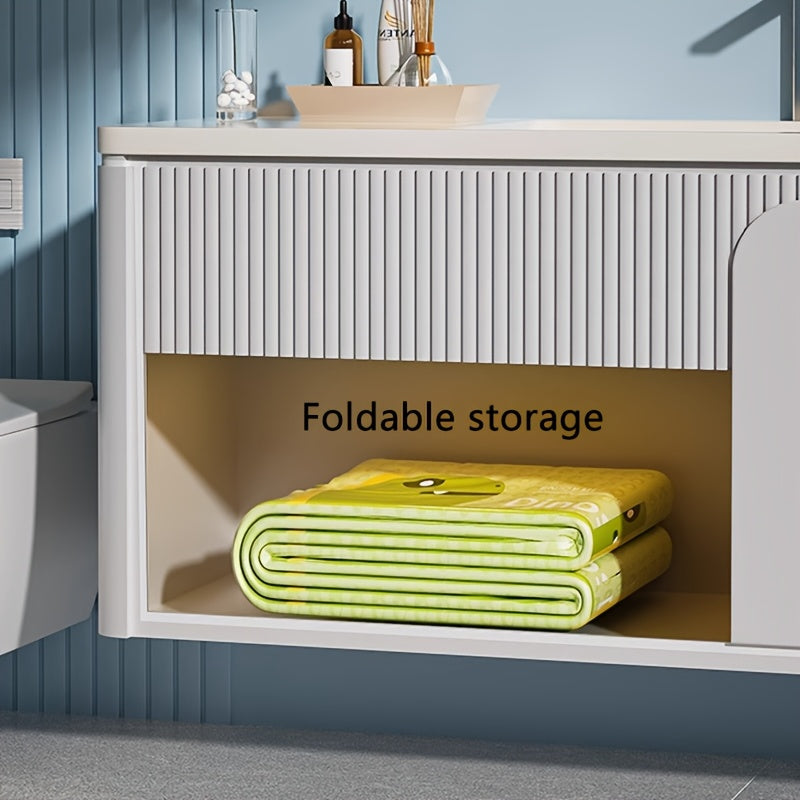 Veilig kinderzwembad in dinovorm; perfect opblaaszwembad voor comfortabel tuinplezier en waterpret met familie.