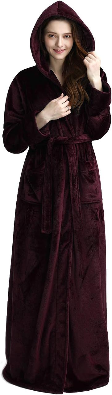 Unisex pluizige fleece badjas met capuchon. Ultiem zacht comfort voor thuis.