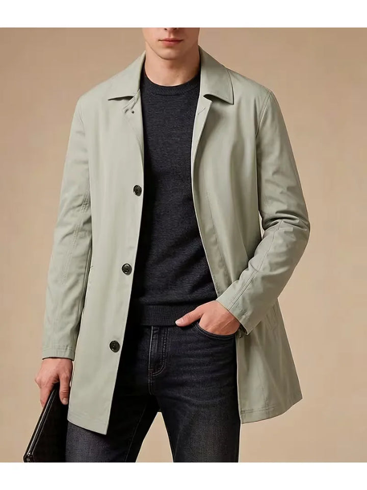 Matcha groene slim fit heren trenchcoat, moderne overjas voor een frisse en stijlvolle lente/herfst look.