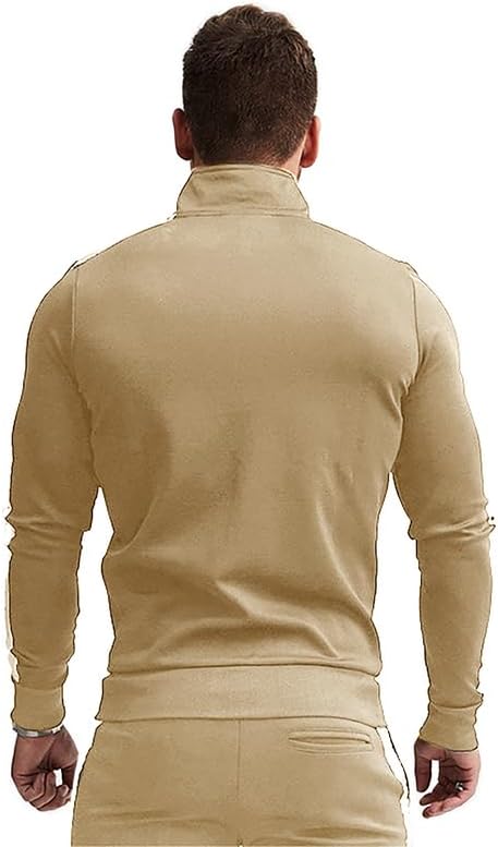 Comfortabel heren trainingspak Logan. Stijlvolle sportkleding voor fitness, jogging en relaxte momenten.