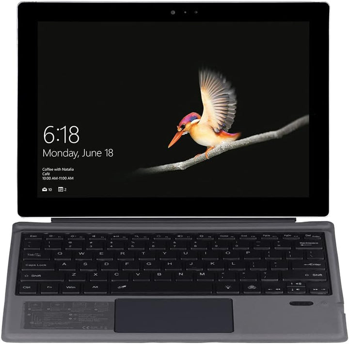 Compact draadloos toetsenbord voor Surface Pro, verbetert mobiel werken en werkcomfort met achtergrondlicht.