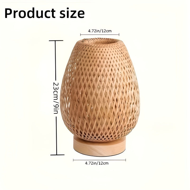 Eco-vriendelijke USB lamp van bamboe, geeft warm licht en is een duurzame toevoeging aan je interieur.