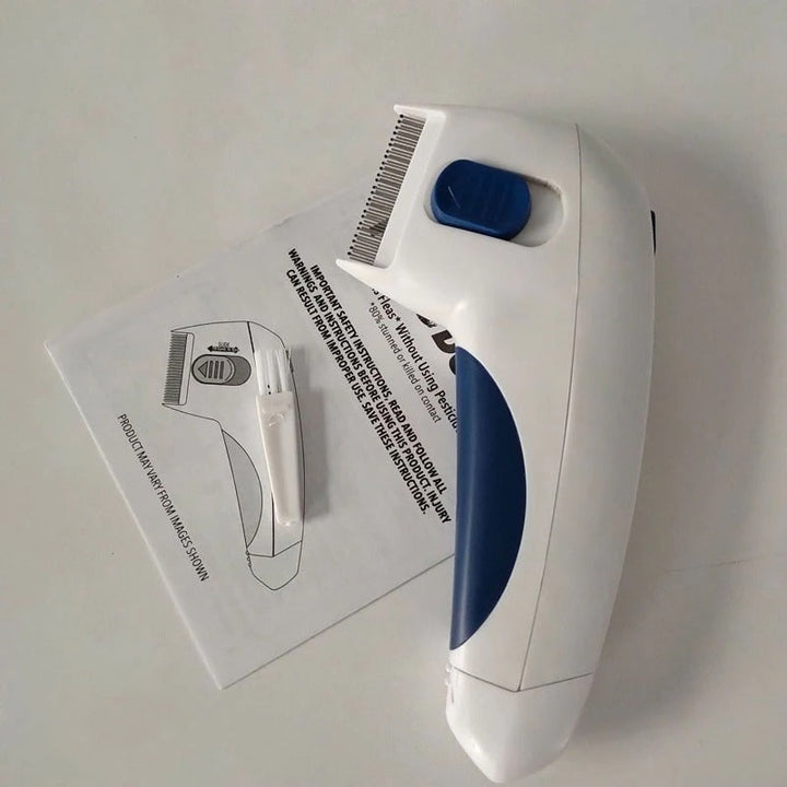 Detail van de elektronische vlooienkam: ergonomisch design voor comfortabele huisdierverzorging tegen vlooien.