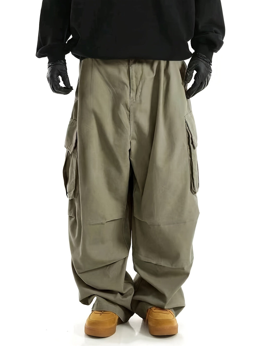 Veelzijdige heren cargo broek Daan, comfortabel met talloze zakken voor een casual look.