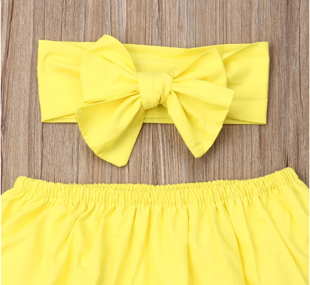 Elegante roze babymeisjes prinsessenjurk met luchtige stof. Perfecte lente/zomerjurk en comfortabele feestjurk voor kleintjes.