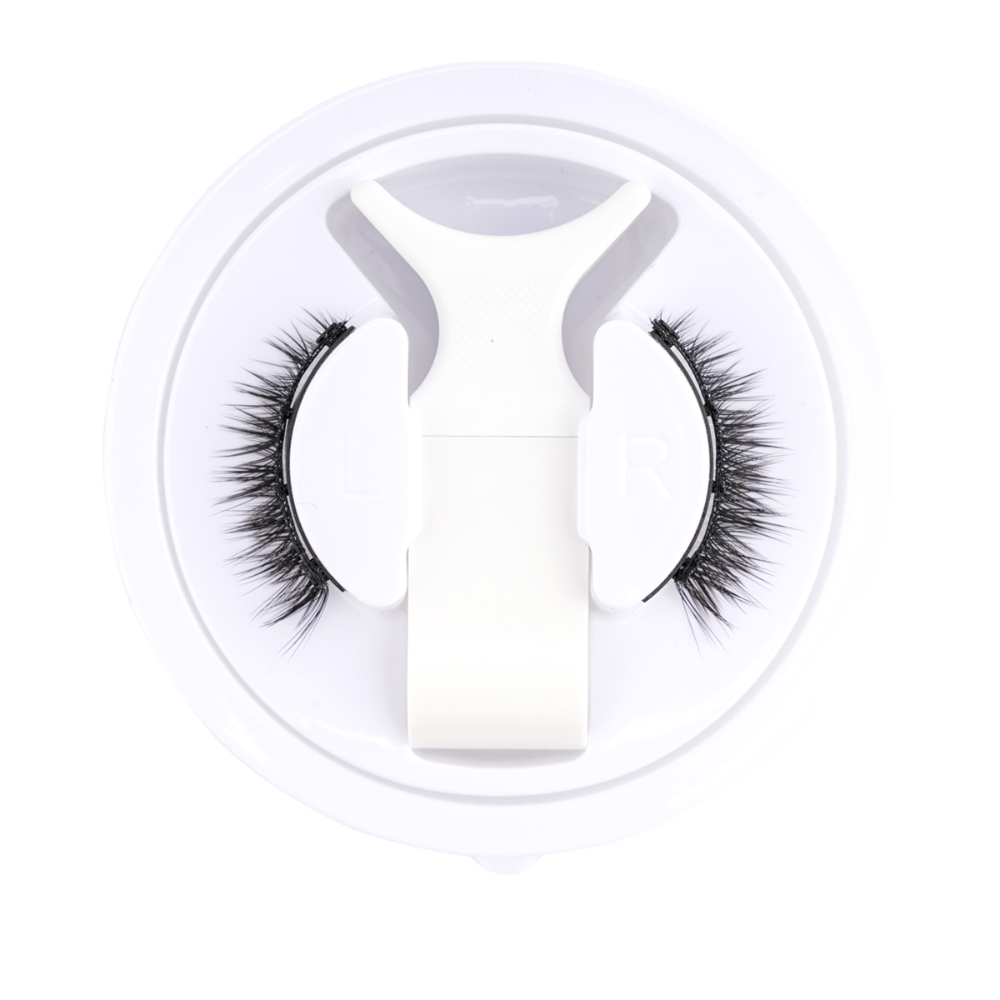 Schoonheidsset voor dames: hoogwaardige magnetische wimpers met pincet, perfect voor snelle en elegante oogmake-up.