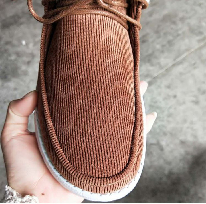 Stijlvolle dames casual sneakers met orthopedische ondersteuning en warmte voor de winter.
