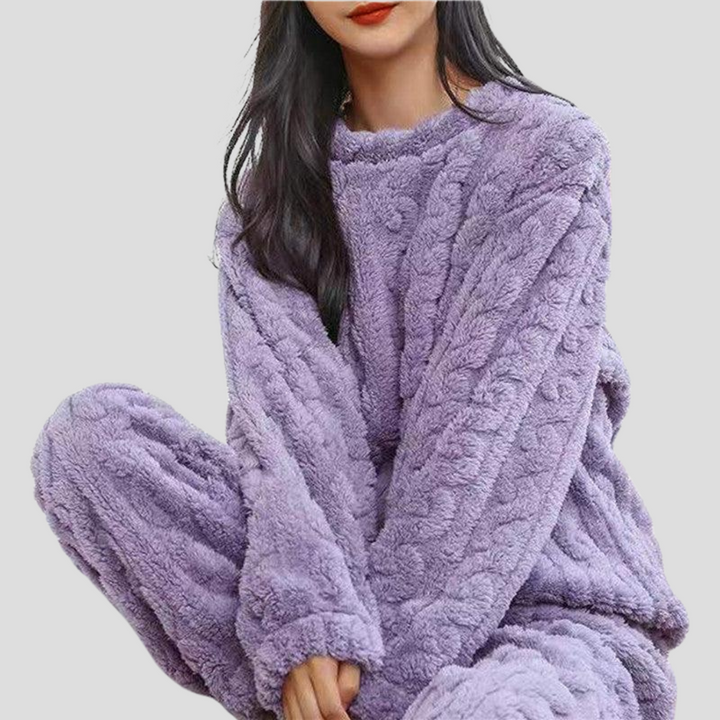 Nieuwe dames fleece pyjama set, comfortabel en warm. Perfecte nachtkleding of loungewear voor thuis.
