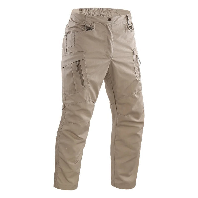 Comfortabele heren outdoor cargo broek, perfect voor kamperen en dagelijks gebruik.