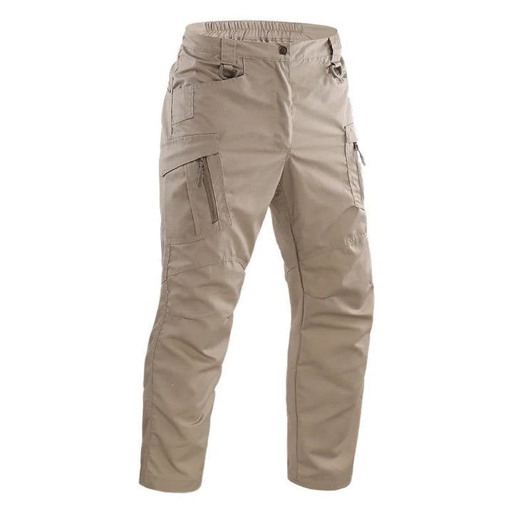 Comfortabele heren outdoor cargo broek, perfect voor kamperen en dagelijks gebruik.