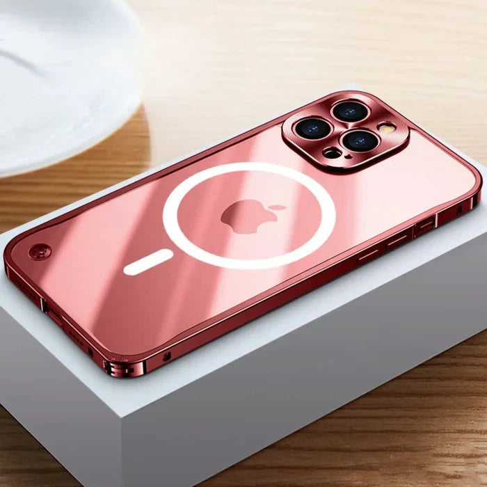 iPhone 15 in SteelGuard MagSafe hoesje, stevige en stijlvolle bescherming.