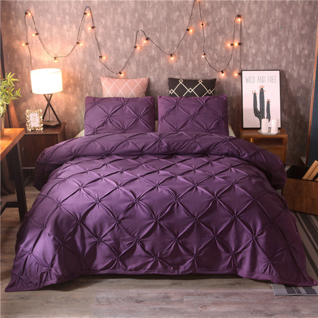 Eenpersoons of familiebed dekbedovertrekset, zacht en luxe beddengoed met modern design voor comfort.