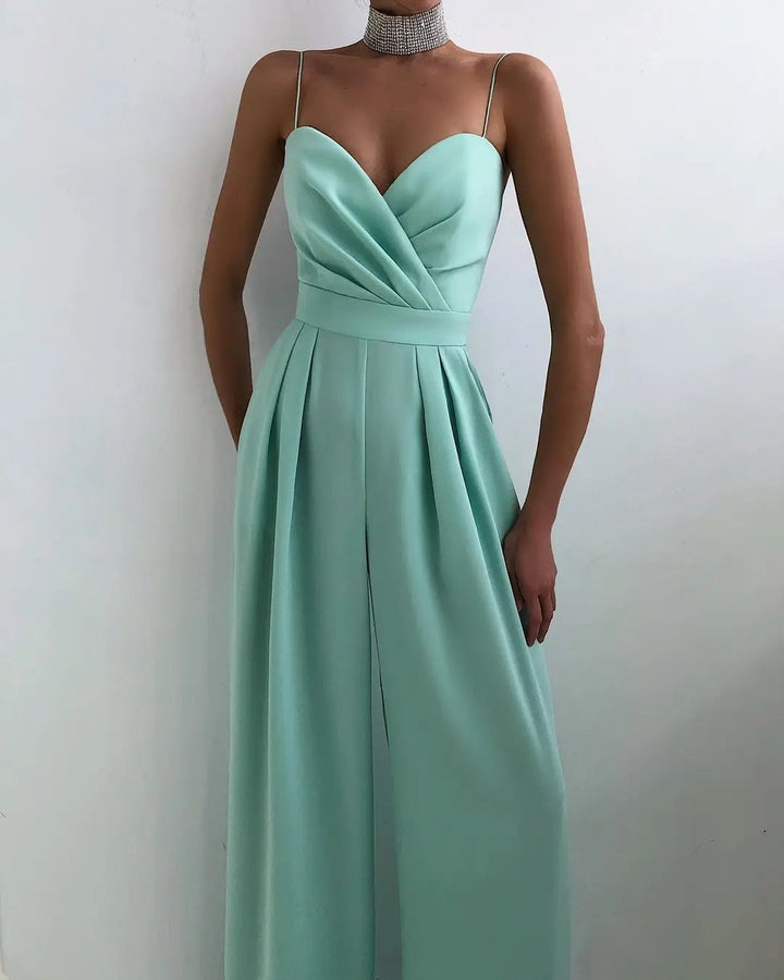 Elegant mouwloos dames jumpsuit met wijde pijpen en hoge taille, geschikt voor elke gelegenheid.