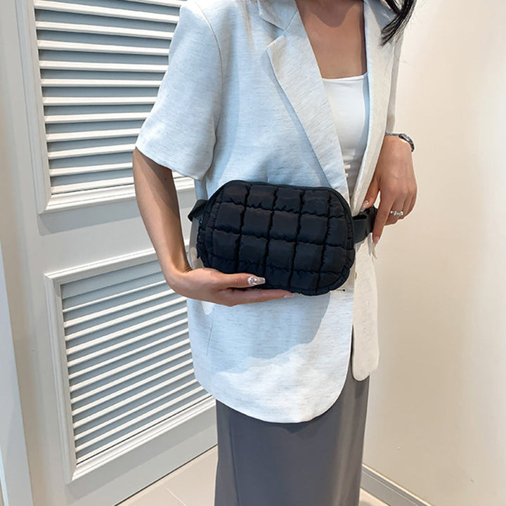 Lichtgewicht dames puffer schoudertas, perfect als modieuze crossbody tas voor dagelijks gebruik.