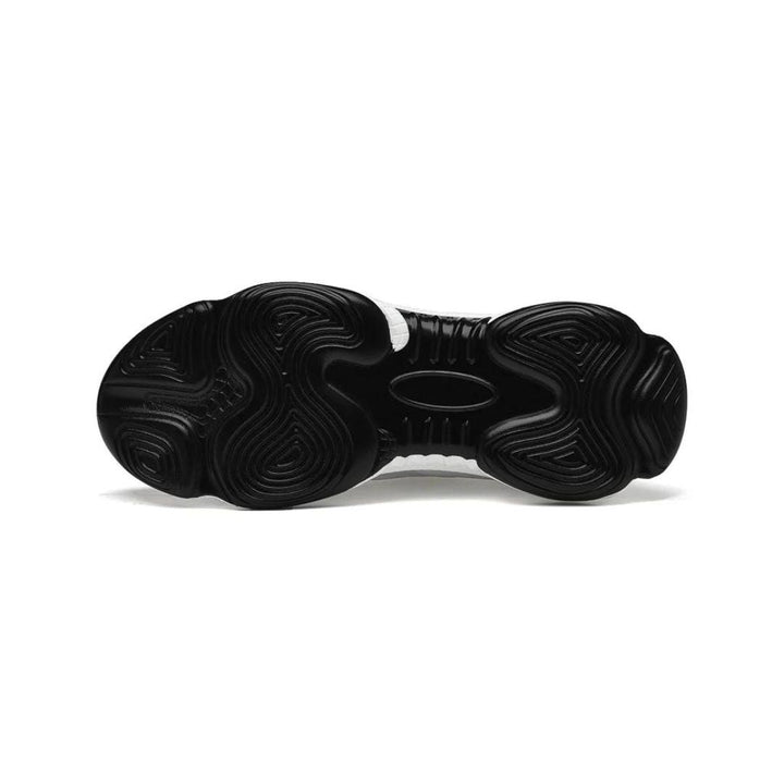 Collectie discrete hoogteverhogende heren sneakers in wit, zwart en grijs. Stijlvolle en moderne herenschoenen.