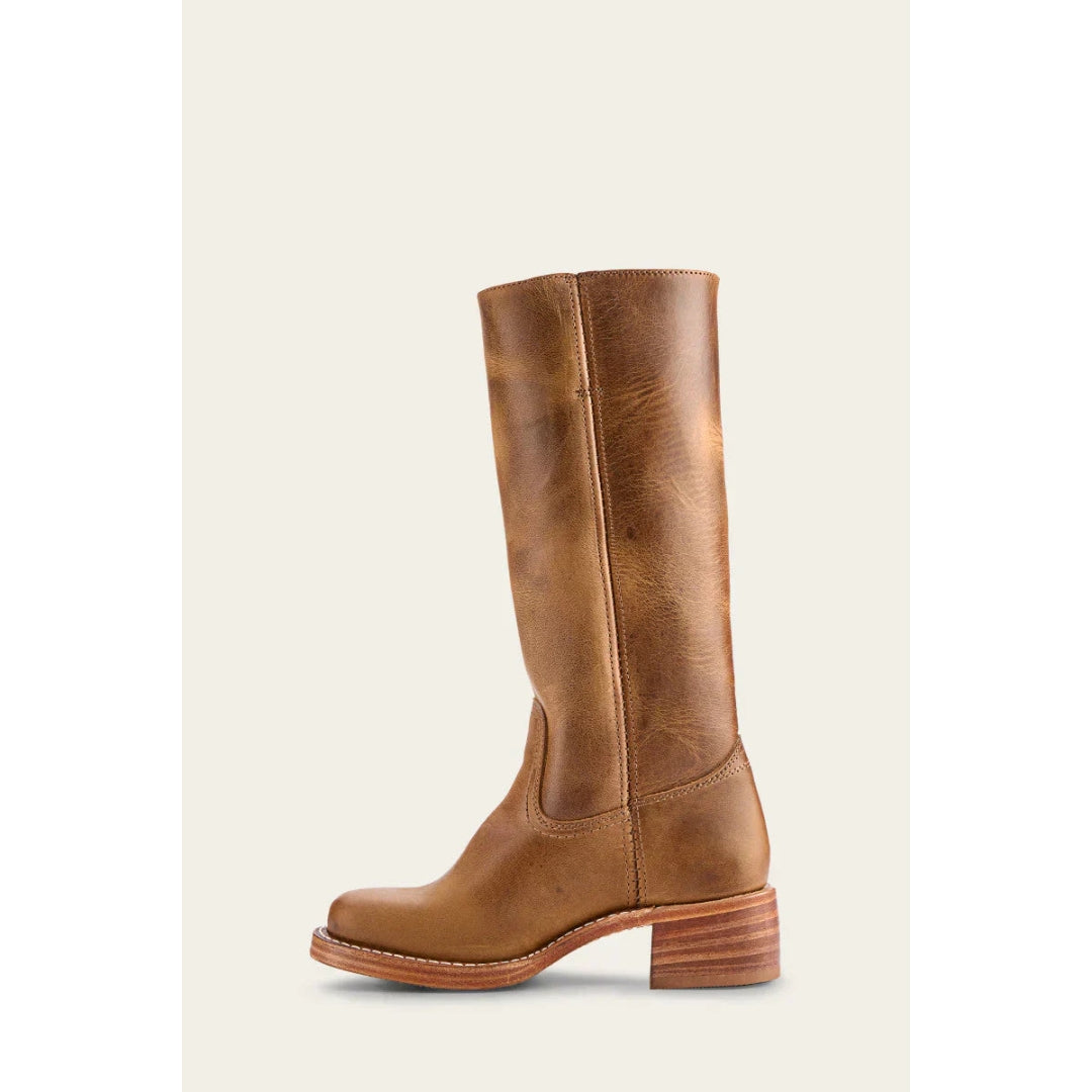 Hoogwaardige lederen laarzen Naomi voor dames, kuithoog en elegant, geschikt voor winter.