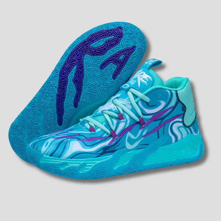 Rubberen zool van basketbalschoenen New4, ontworpen voor superieure grip en stabiliteit tijdens intensieve basketbalwedstrijden.