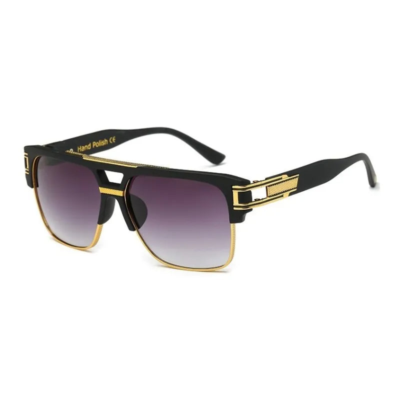 Luxe heren vintage zonnebril met spiegelglazen. Elegant accessoire voor mannen, met een stijlvolle vierkante vorm.