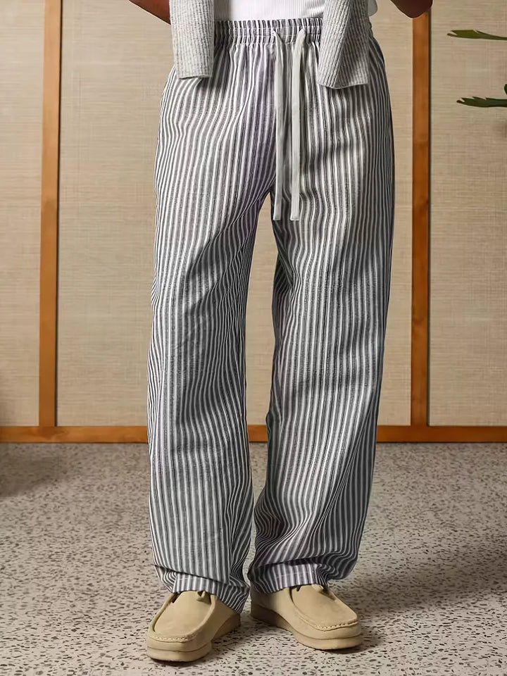 Comfortabele gestreepte heren joggers, perfect voor vrijetijd en outdoor activiteiten.