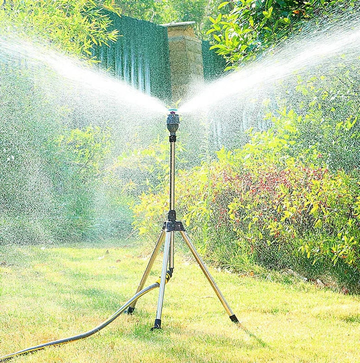 Roestvrij stalen gazonsproeier met 360° rotatie en verstelbaar statief voor efficiënte bewatering.
