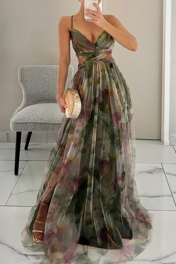 Comfortabele en elegante multicolor damesjurk met V-hals, een must-have voor zomerse feesten.