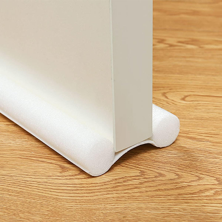 Flexibele tochtstrip voor deuren. Blokkeert tocht en insecten, verhoogt energiebesparing en huiscomfort.