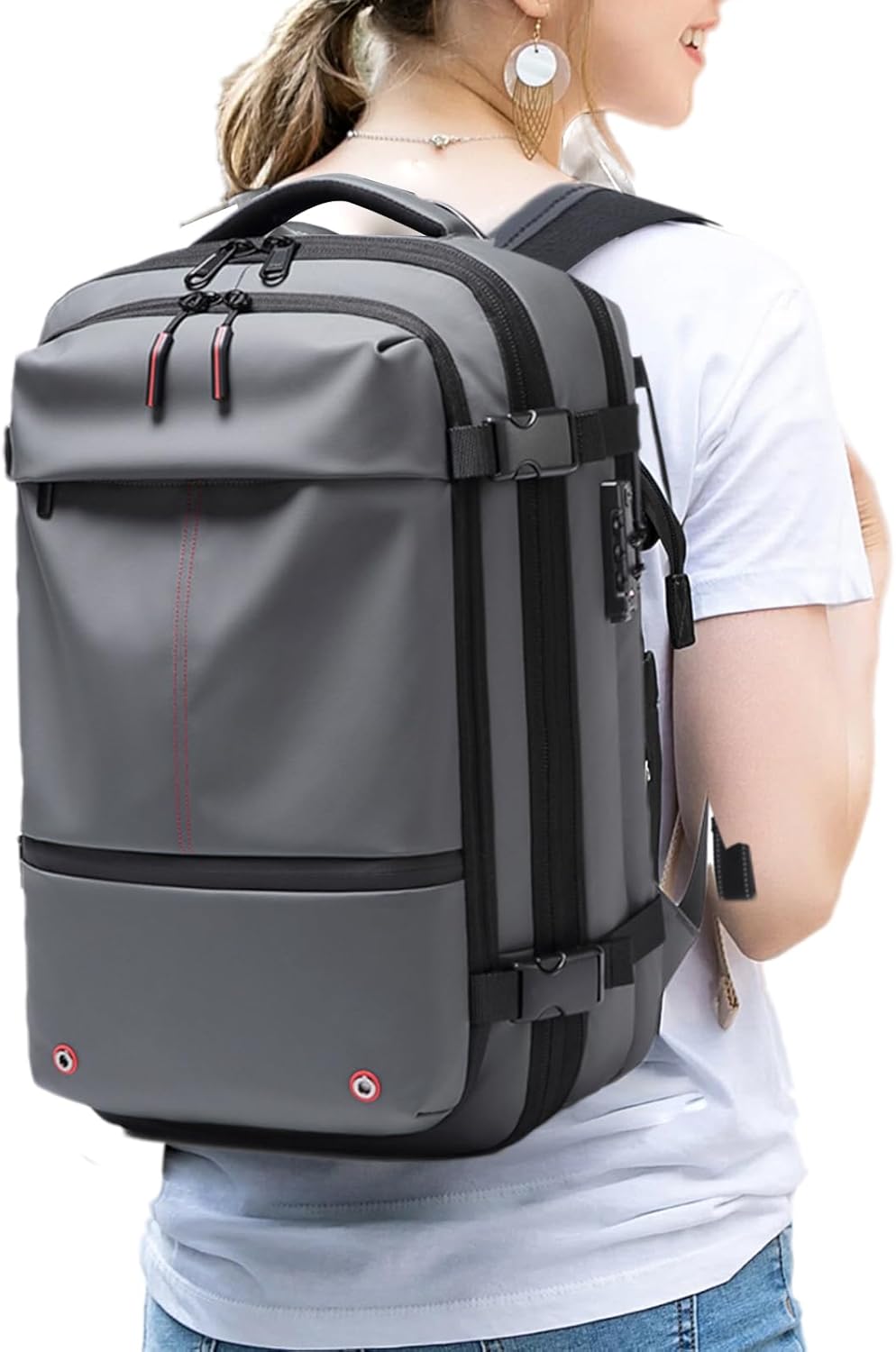 Legergroene waterdichte rugzak 60L, uitbreidbaar, laptopcompartiment, met handige vacuümcompressie.