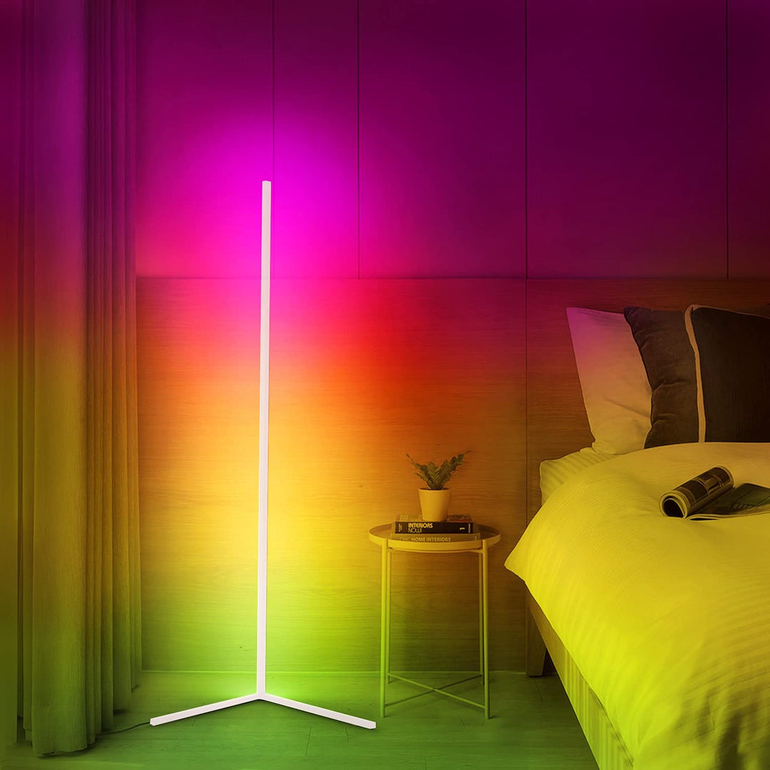 Viorra LED hoeklamp met afstandsbediening, modern design. Ideaal voor sfeervolle verlichting in woonkamer of slaapkamer.