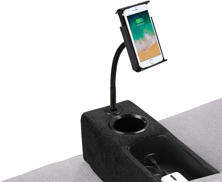 Praktische bankarmsteun met draadloos opladen voor smartphones, bekerhouder en opbergruimte. Meer thuis gemak.