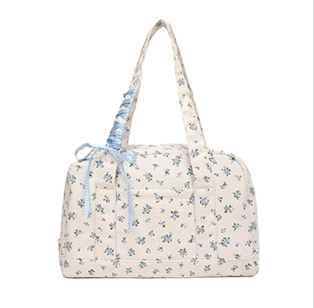 Comfortabele lichtgewicht canvas weekendtas met lint voor dames, gemakkelijk mee te nemen.