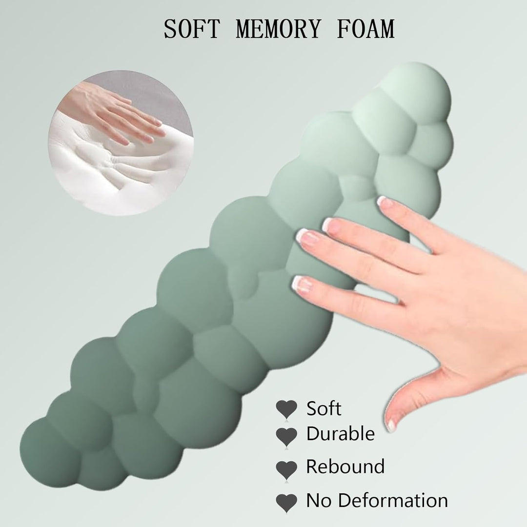 Minimalistisch wolk design polssteun set, muismat en onderzetter; functioneel en mooi.