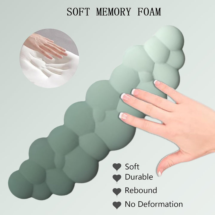 Minimalistisch wolk design polssteun set, muismat en onderzetter; functioneel en mooi.
